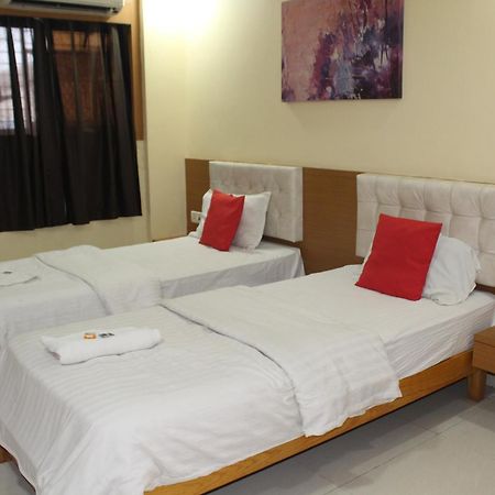 Hotel Shivrai Pen Extérieur photo