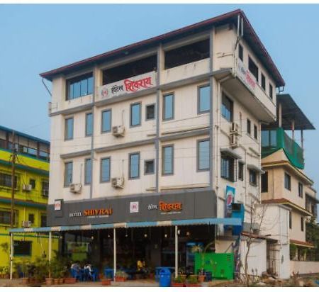 Hotel Shivrai Pen Extérieur photo