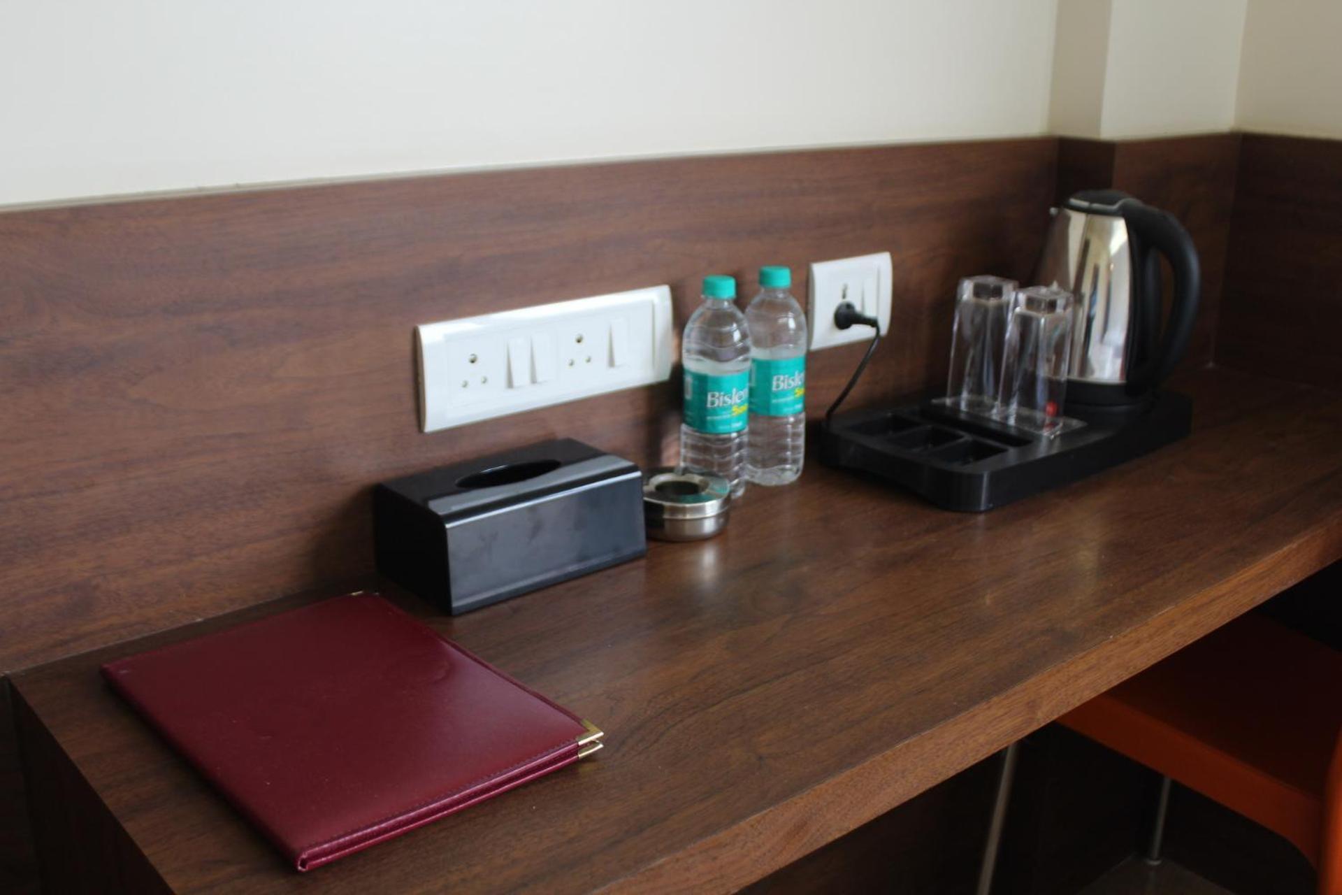 Hotel Shivrai Pen Extérieur photo