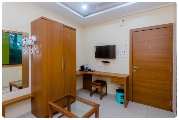 Hotel Shivrai Pen Extérieur photo